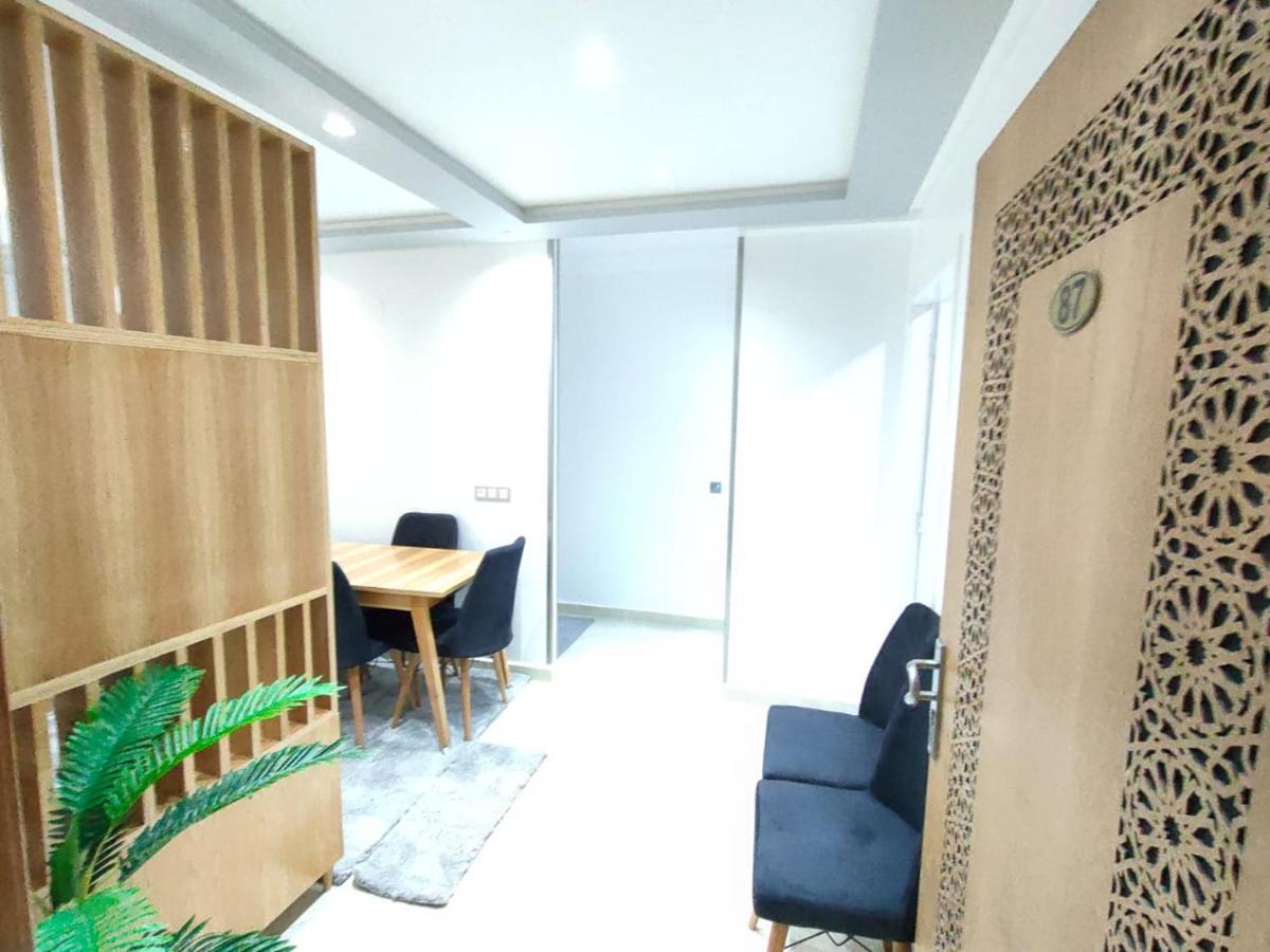 Nouvelle Appartement Climatise Pour Un Sejour De Top Tanger Luaran gambar